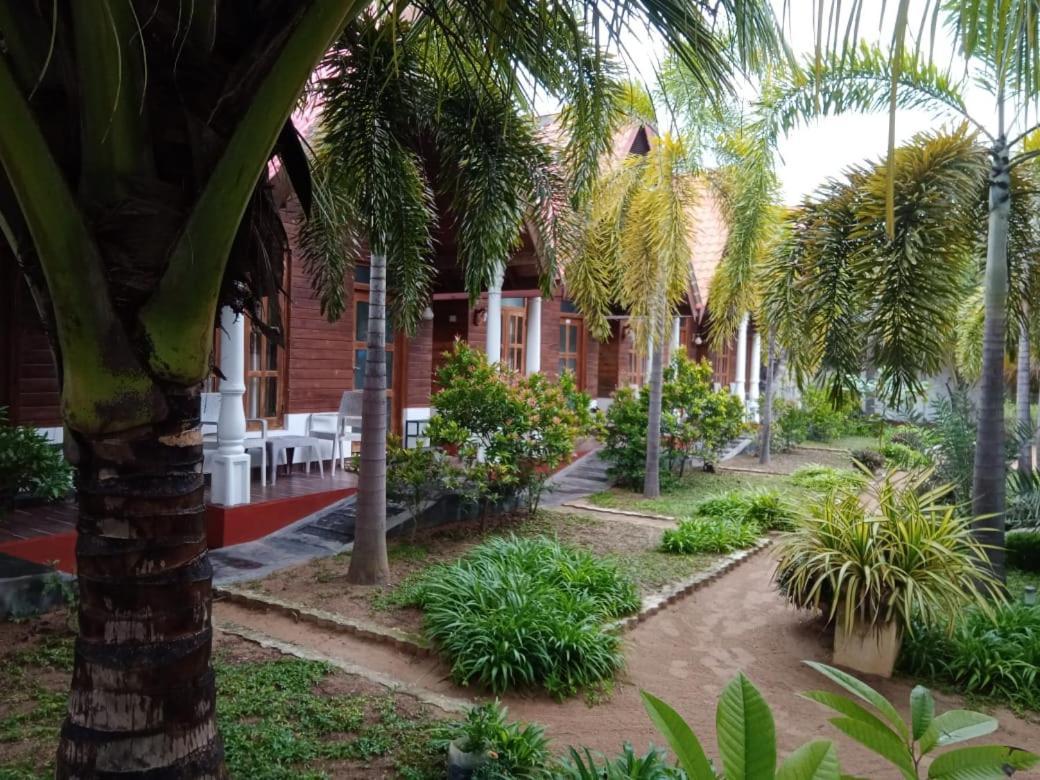 Elegant Green Beach Resort تريكونامالاي المظهر الخارجي الصورة