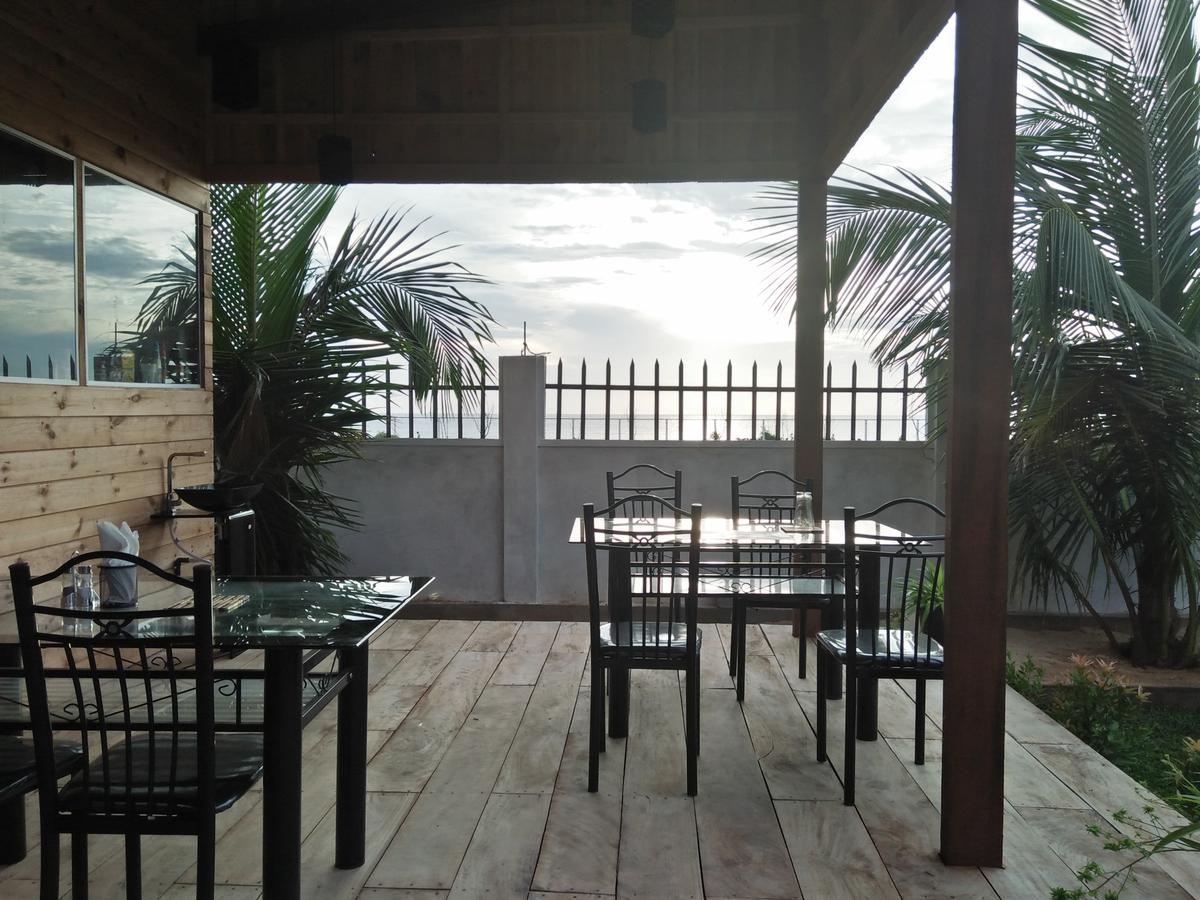 Elegant Green Beach Resort تريكونامالاي المظهر الخارجي الصورة