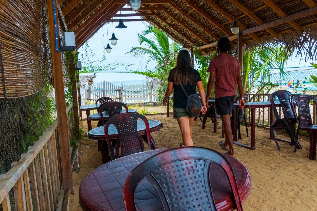 Elegant Green Beach Resort تريكونامالاي المظهر الخارجي الصورة